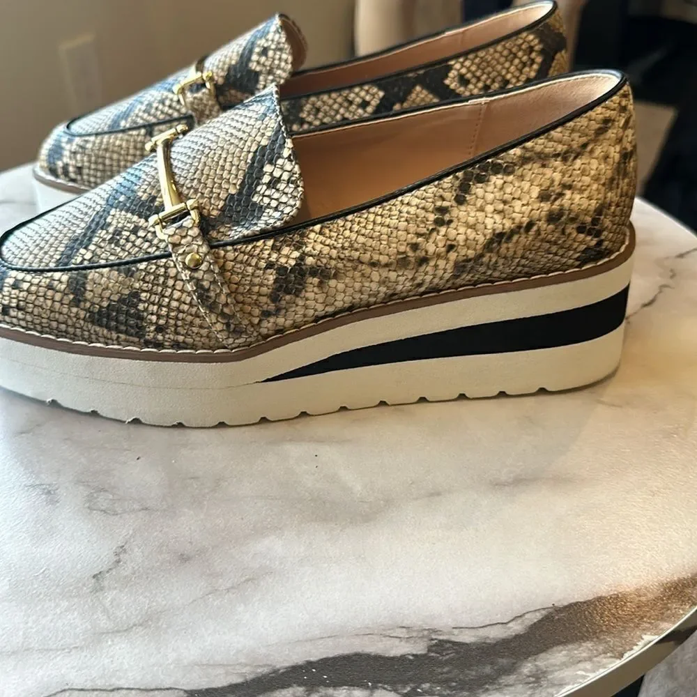 Shoe Dazzle excellent never